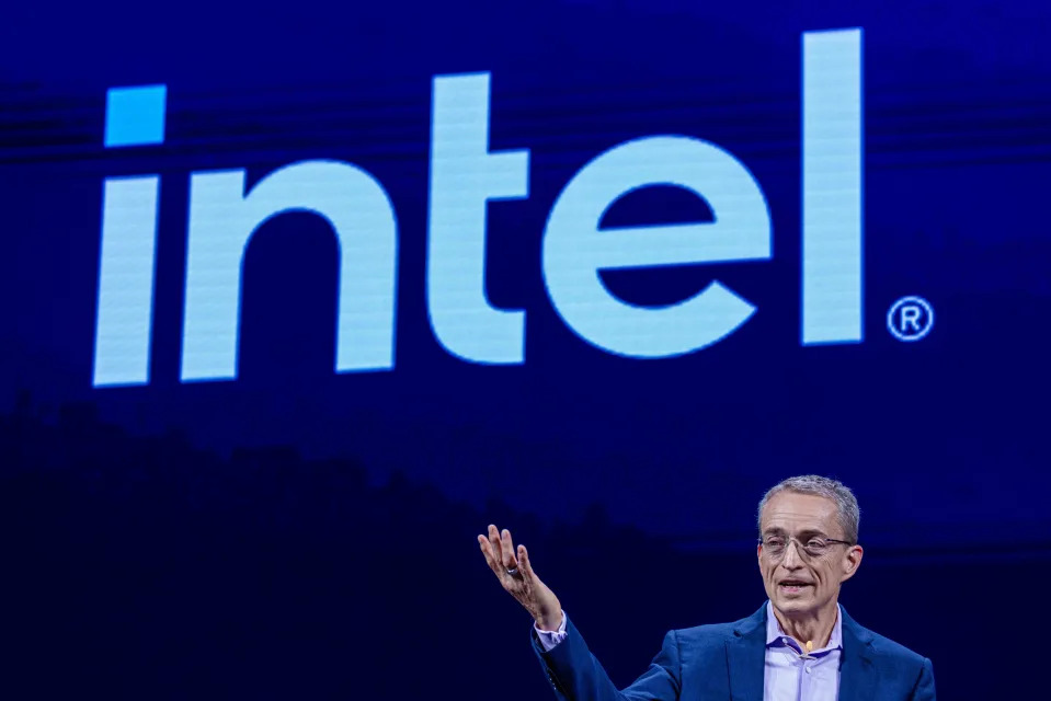 Intel Stock Finishes Lower After Company Says CEO Has Retired