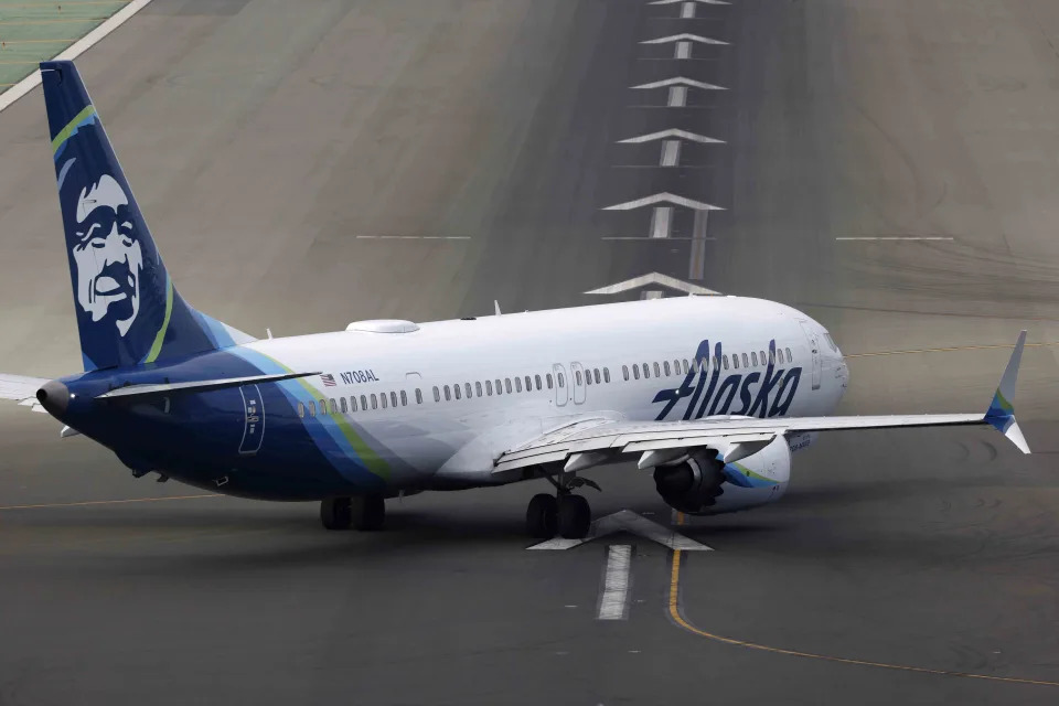 Alaska Air Group Stock Soars on New Strategic Plan, Raised Outlook