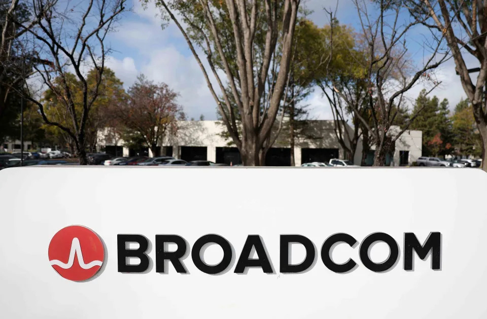 Broadcom Stock Jumps as Results, Outlook Show Robust AI Chip Demand