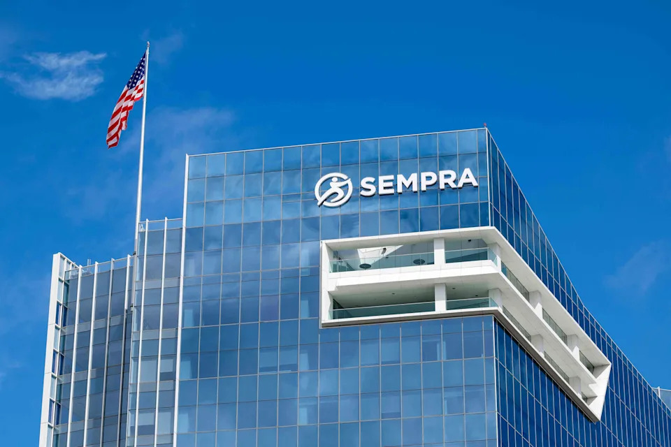 S&P 500 Gains and Losses Today: Stocks Fall for Fourth Day, Led by Weak Sempra Earnings